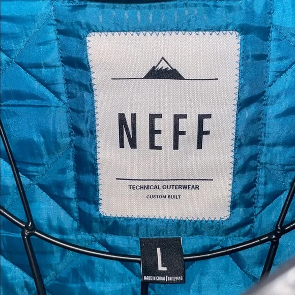 Neff Teal and White Patterned Jacket bloom men’s large jacket with ski mask